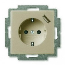 Розетка Schuko Basic 55 16А 700мА с заряд. устройством USB 20 EUCBUSB-93-500 шампань защ. шторки ABB 2CKA002011A6194